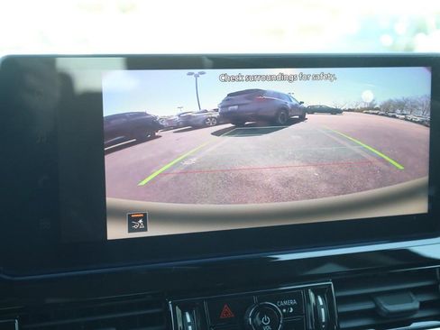 New 2026 Nissan Pathfinder SV image 15