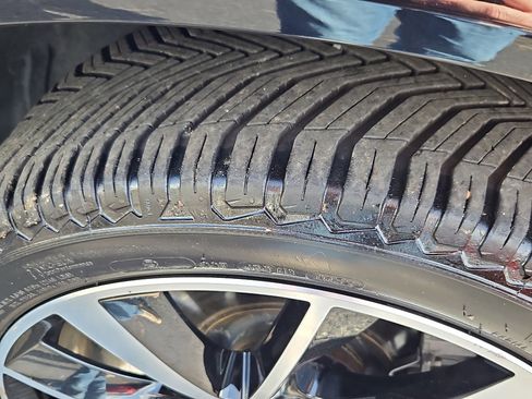 Used 2021 Volvo XC90 T8 Inscription Expression w/ Protection Package Premier image 35