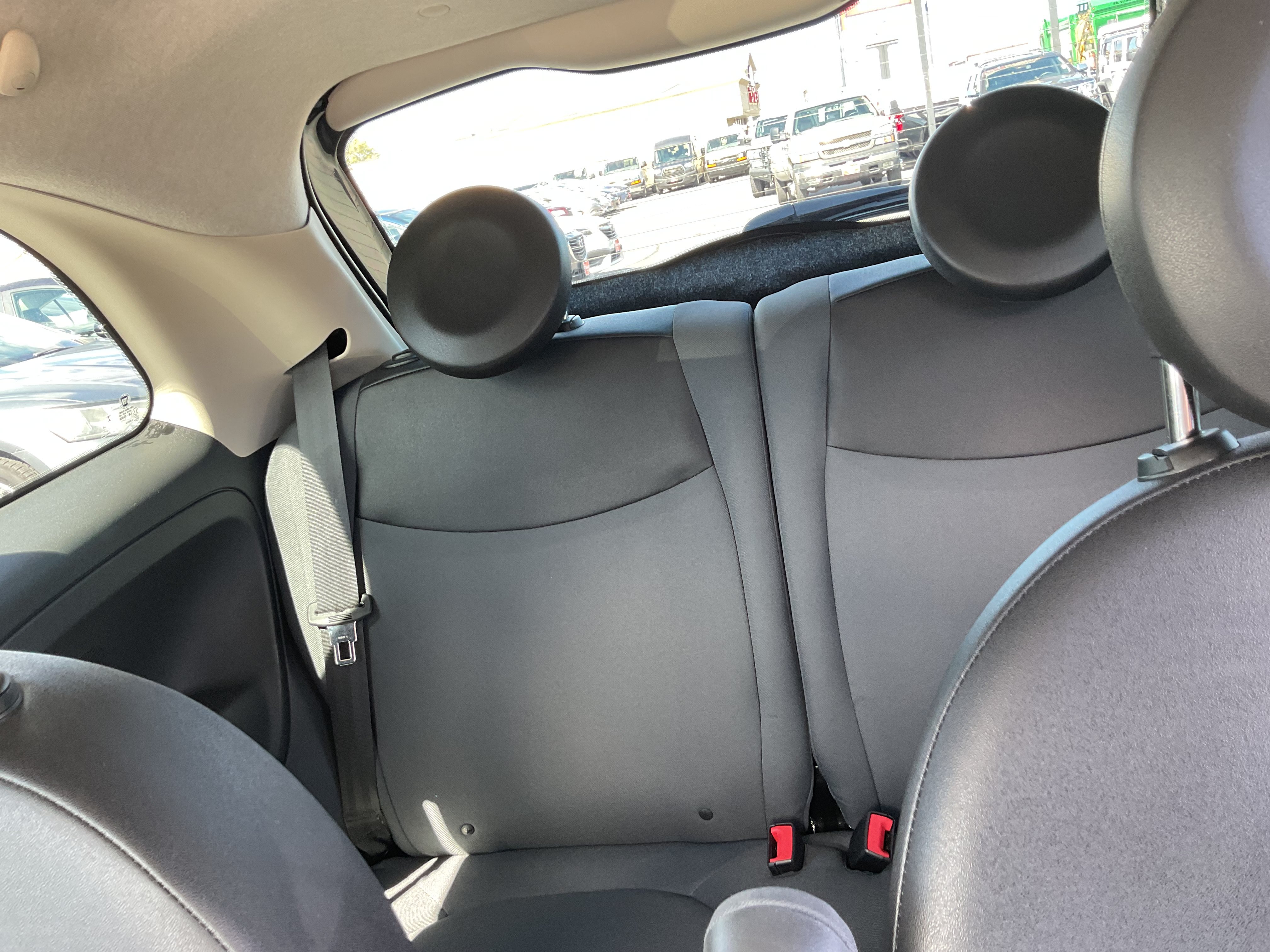 Used 2016 FIAT 500 Pop FWD image 10