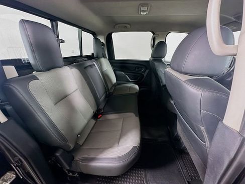 Used 2019 Nissan Titan S w/ S Utility Package image 25