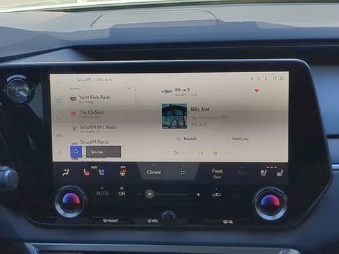 Used 2025 Lexus RX 350h w/ Convenience Package image 21