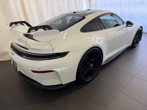Certified 2026 Porsche 911 GT3 RWD image 9