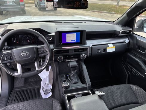 New 2026 Toyota 4Runner SR5 image 17