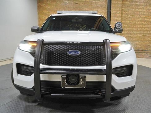 Used 2020 Ford Explorer Police AWD Red/Blue Lightbar a image 5