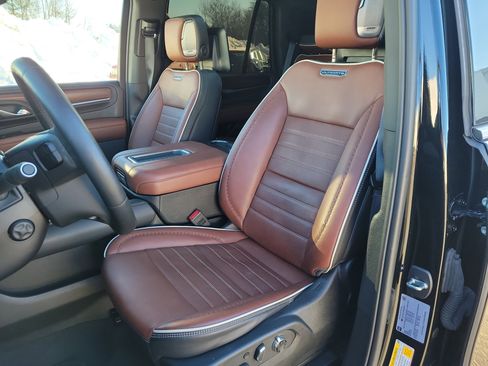 Certified 2023 GMC Yukon Denali Ultimate image 14