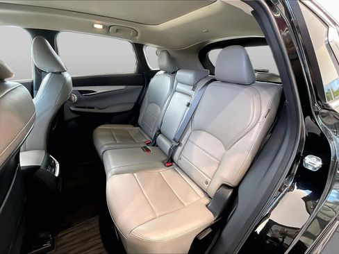 Used 2023 INFINITI QX50 Sensory w/ Accent Package AWD/4WD image 22