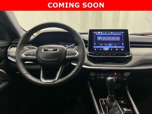 Certified 2023 Jeep Compass Limited AWD/4WD image 2