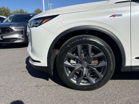 Used 2023 Acura MDX A-Spec image 7