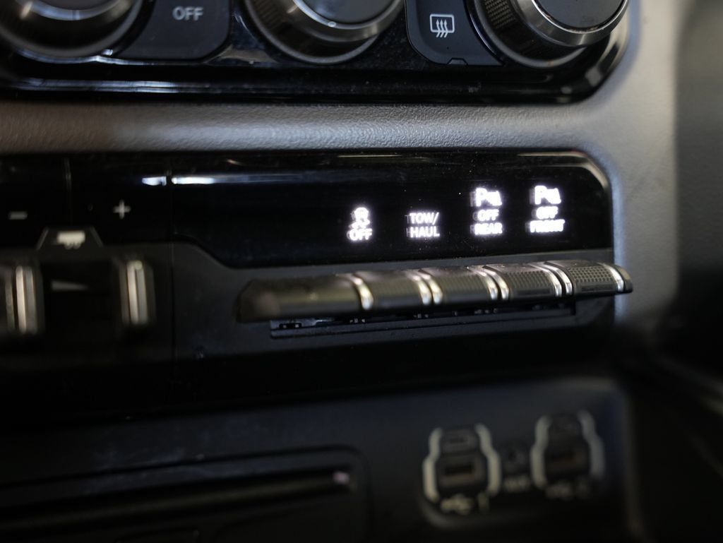 Used 2019 RAM 1500 Big Horn AWD/4WD image 27