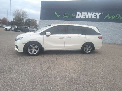 Used 2018 Honda Odyssey EX-L image 2