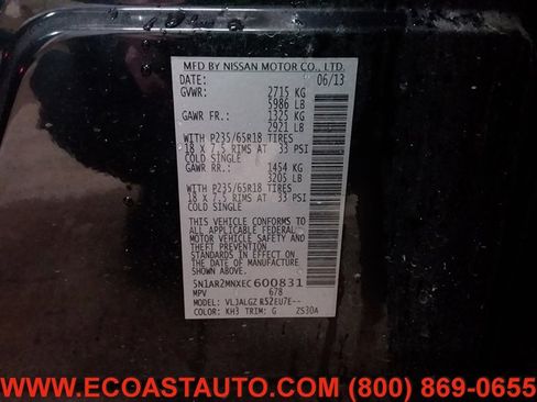 Used 2014 Nissan Pathfinder SL w/ SL Tech Package image 17