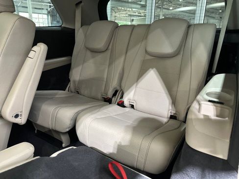 Used 2020 Mercedes-Benz GLS 450 4MATIC image 42
