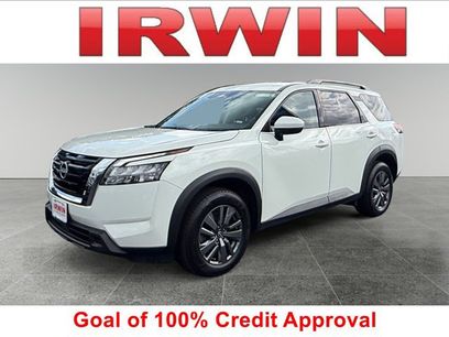 Used 2025 Nissan Pathfinder SV