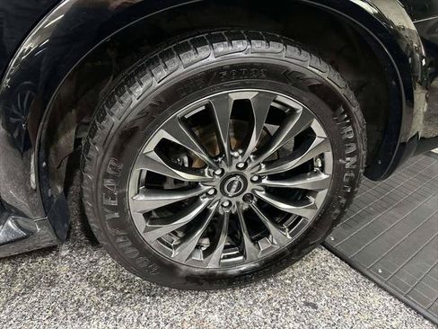Used 2021 Nissan Armada Platinum w/ Captain's Chairs Package AWD/4WD image 8