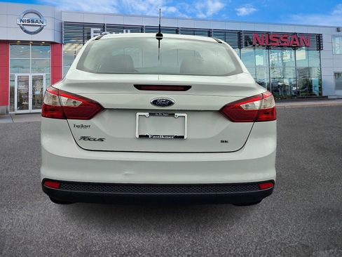 Used 2013 Ford Focus SE FWD image 5