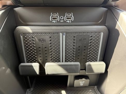 New 2025 RAM 2500 Laramie image 34