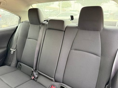 Used 2025 Toyota Corolla LE w/ Carpet Mat Package (TMS) FWD image 27