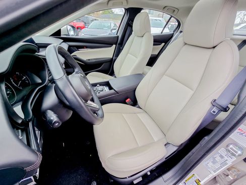 Used 2025 MAZDA MAZDA3 s image 23