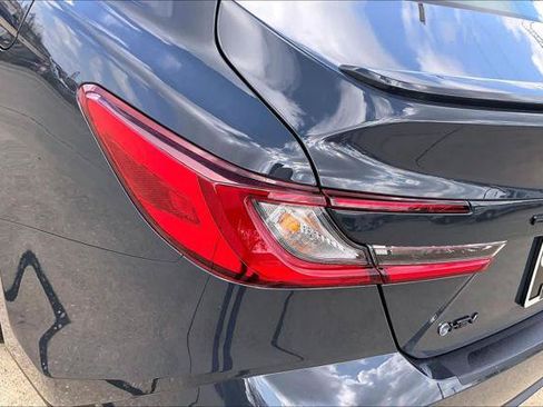 Used 2026 Toyota Camry SE FWD image 14