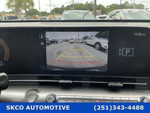 Used 2025 Hyundai Kona SEL FWD image 17