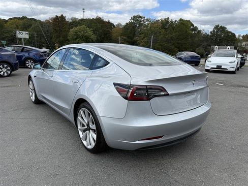 Used 2018 Tesla Model 3 Long Range image 3