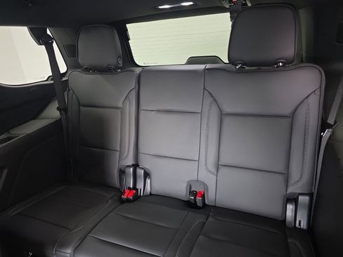 Used 2026 GMC Yukon Denali w/ Sun & Power Step Package image 26