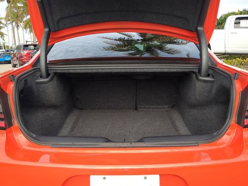 Used 2022 Dodge Charger SRT Hellcat w/ Harman/Kardon Audio Group image 13