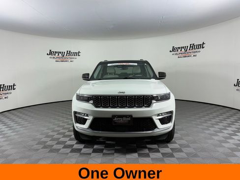 Used 2023 Jeep Grand Cherokee Summit image 5