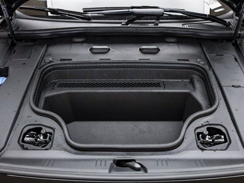 New 2025 Audi A6 e-tron Premium Plus image 30