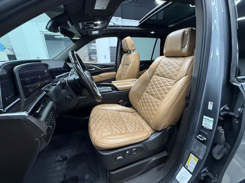 Used 2021 Cadillac Escalade Sport image 12