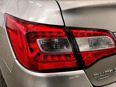 Used 2015 Subaru Legacy 2.5i Limited image 29