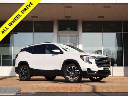 Used 2022 GMC Terrain SLT w/ Infotainment Package II