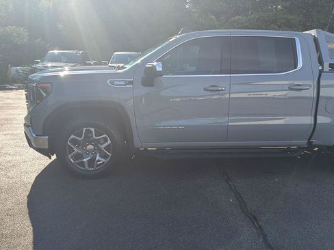 Used 2024 GMC Sierra 1500 SLE AWD/4WD image 22