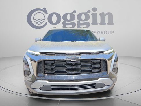 New 2026 Chevrolet Equinox ACTIV w/ LPO, Floor Liner Package FWD image 8
