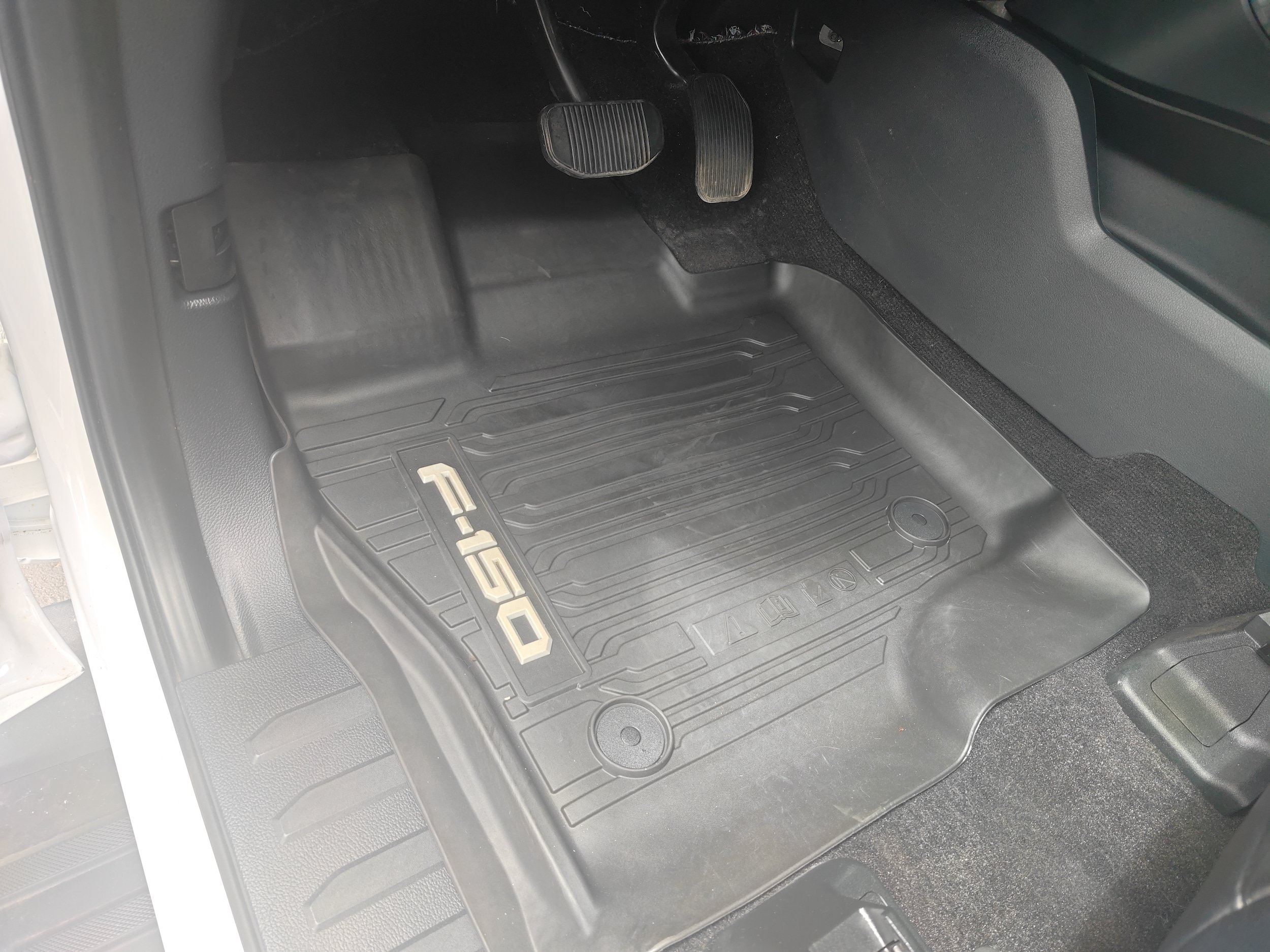 Used 2022 Ford F150 XLT w/ Equipment Group 302A High AWD/4WD image 19