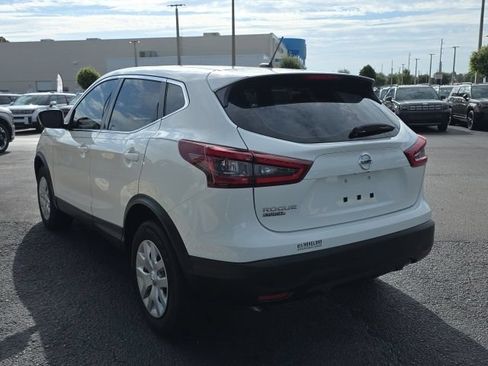 Used 2020 Nissan Rogue Sport S FWD image 3