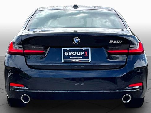 Used 2023 BMW 330i Sedan w/ Driving Assistance Package RWD image 5