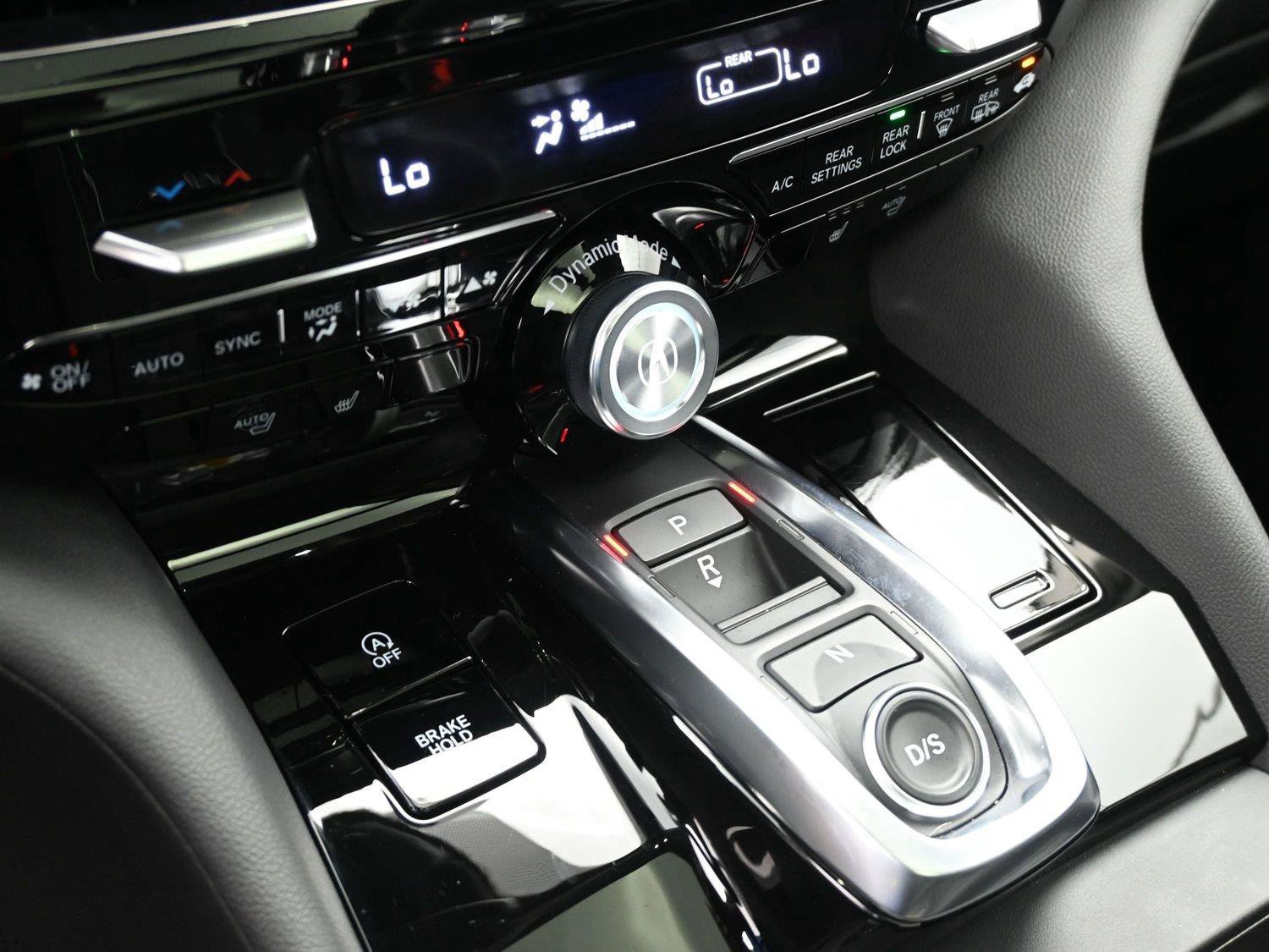 Certified 2025 Acura MDX SH-AWD image 5
