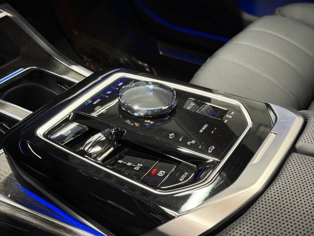 Used 2024 BMW 760i xDrive w/ Executive Package AWD/4WD image 24