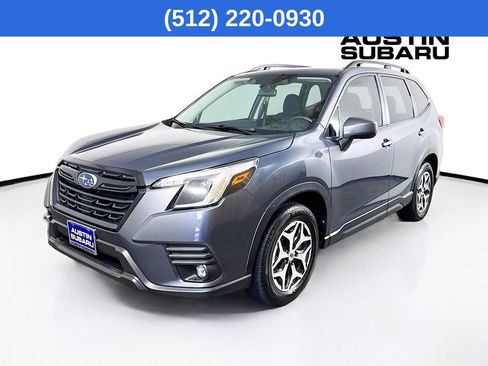 Certified 2024 Subaru Forester Premium AWD/4WD image 4
