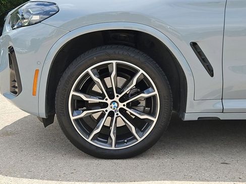 Used 2024 BMW X4 xDrive30i w/ Premium Package AWD/4WD image 21