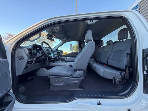 New 2026 Ford F150 XLT w/ Equipment Group 301A Standard image 15