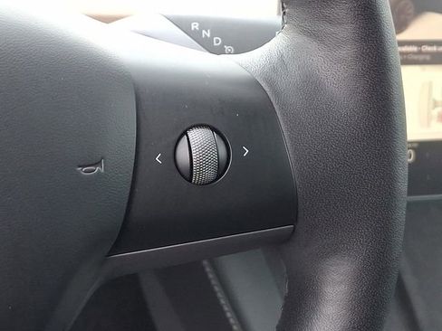 Used 2023 Tesla Model Y Long Range image 26