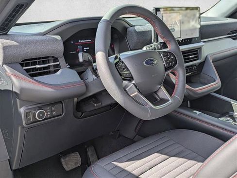 New 2026 Ford Explorer ST-Line image 3