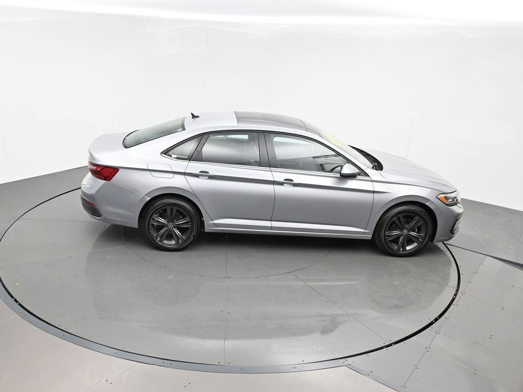 Used 2022 Volkswagen Jetta SE FWD image 42