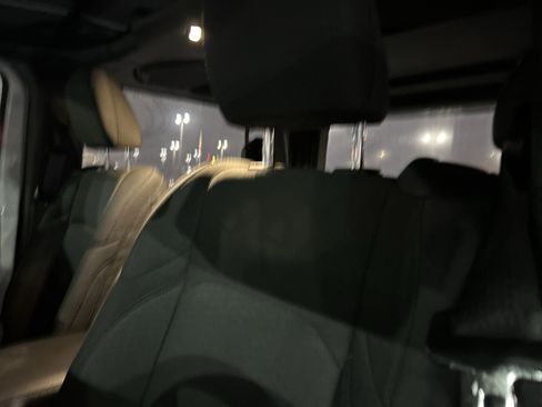 Used 2023 Jeep Wrangler Sport image 16