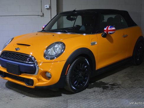 Used 2016 MINI Cooper S image 2