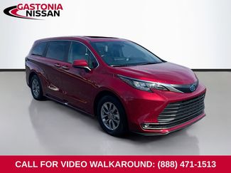 Used 2025 Toyota Sienna XLE 360° Tour