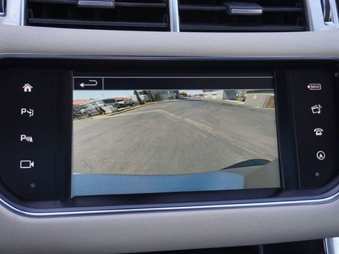 Used 2016 Land Rover Range Rover Sport HSE AWD/4WD image 39