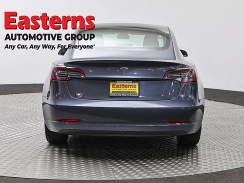 Used 2019 Tesla Model 3 Standard Range Plus RWD image 6